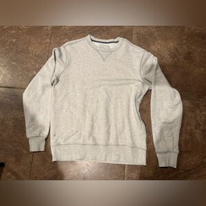 Size M Gap sweater
